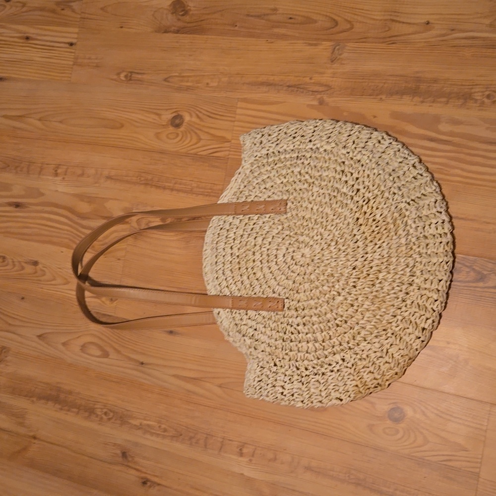 NWOT Straw woven bag